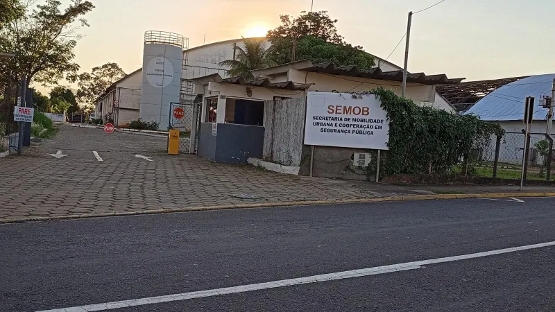 Após apreensão de equipamentos, inquérito segue em andamento.