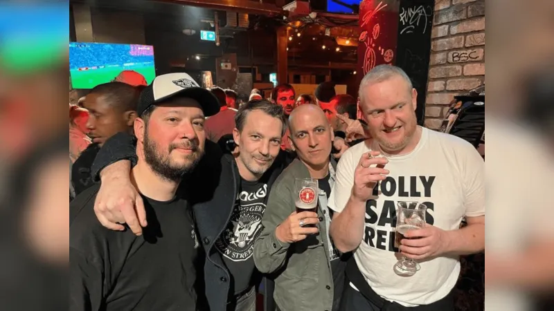 Quarteto de punk rock formado em Dublin traz repertório baseado no álbum de estreia.