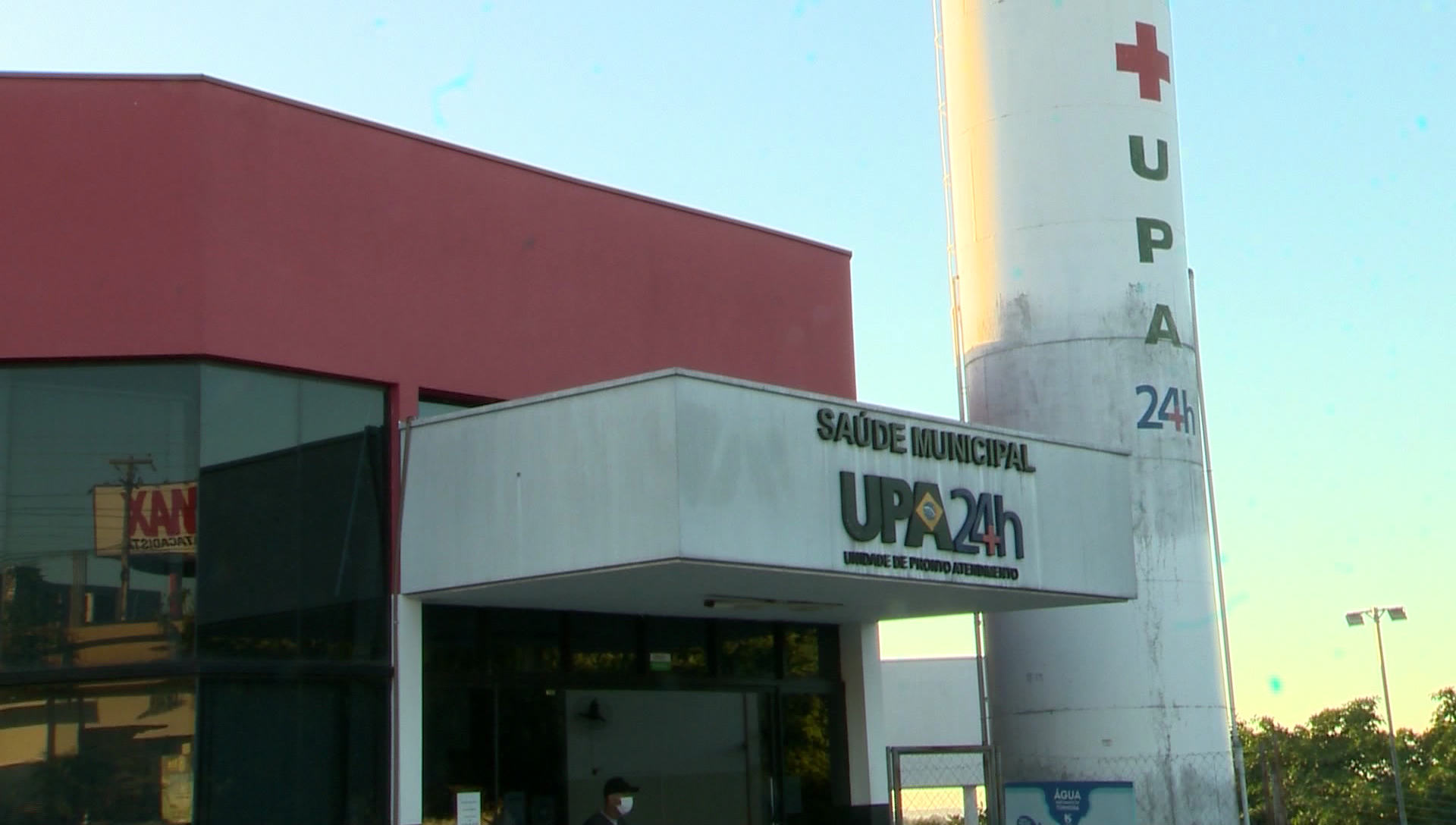 Serviços de limpeza pública e de saúde funcionam normalmente.
