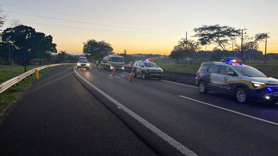 Homem, de 54 anos, perdeu o controle da direção de um carro.