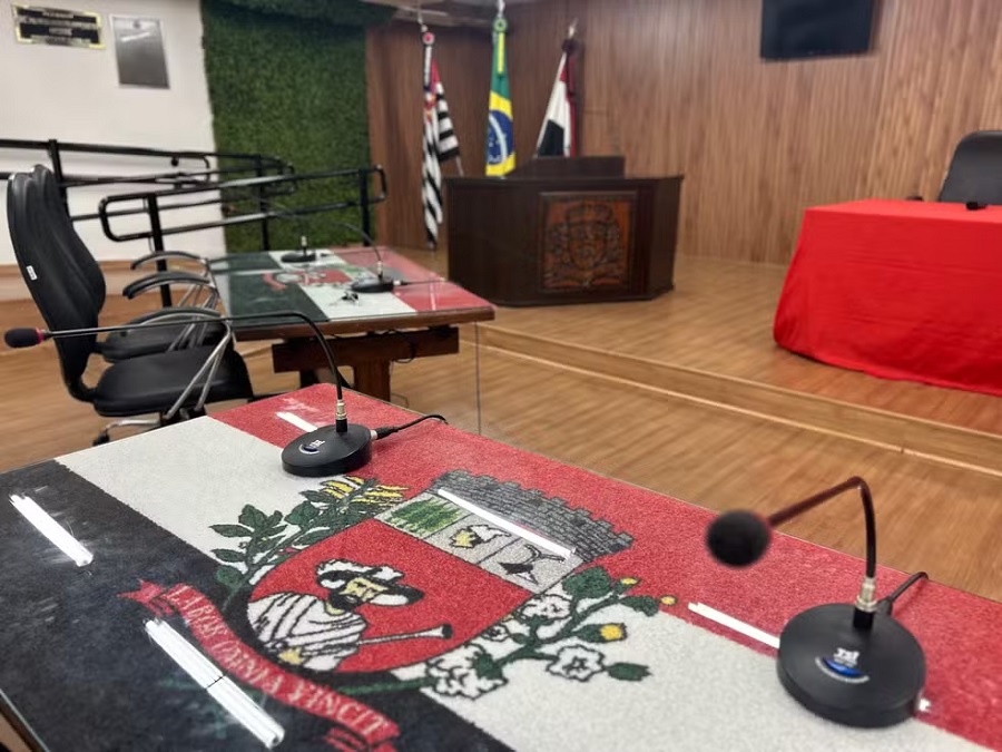 Reunião será nesta terça-feira (14), às 19h.