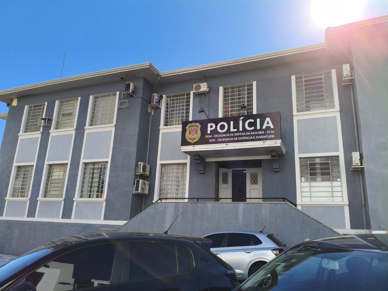 Atendimento acontece 24h.