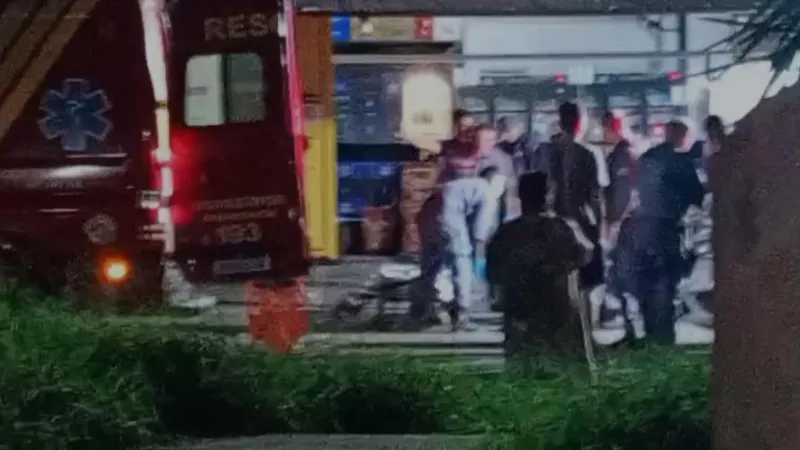 Vítima disse que crime foi motivado por desavenças que teve com os envolvidos.