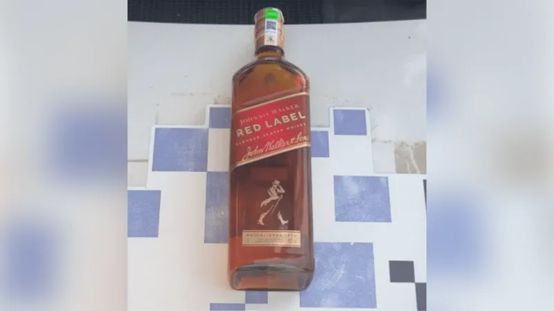 Envolvido teria pego o item e escondido sob o balcão