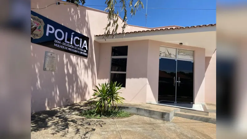 Vítima foi transferida para o Hospital Regional (HR), em Presidente Prudente (SP).