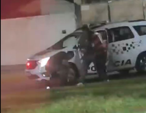 Homens tiveram participação em caso de intervenção policial ocorrido em 9 de abril.